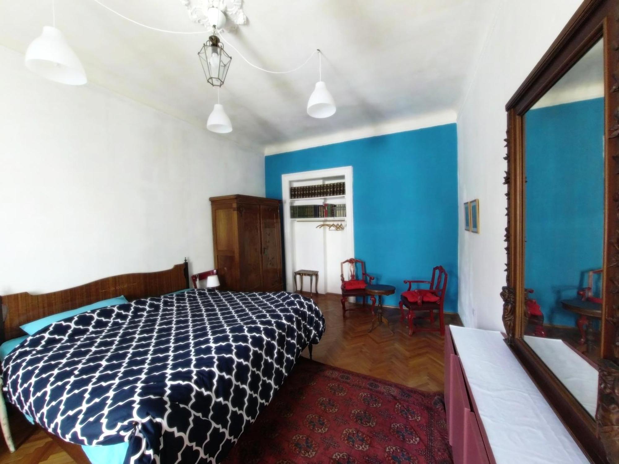 Casa Antica - Historical Apartment In Old City Center Triest Zimmer foto